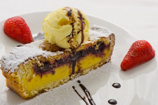 236-CROSTATA CON CONFETTURA DI